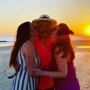 Meet your Posher, Paul j